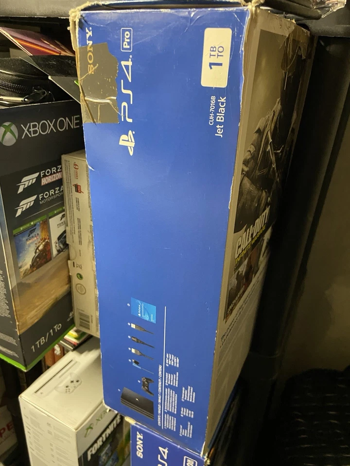 Sony PlayStation 4 Pro 1To Console de Jeu - Jet Black - Photo 1/1
