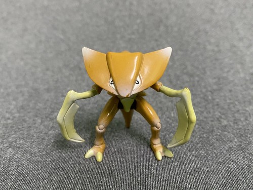 Kabutops Pokemon monster Figure Nintendo Tomy Collection Toy.