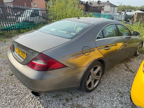 MERCEDES BENZ CLS 320 CDI 3.0 SPARES OR REPAIRS - Picture 3 of 8