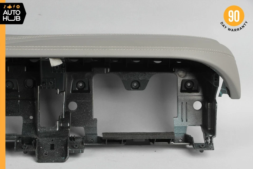 07-13 Mercede W221 S350 S550 Panel de instrumentos Cubierta superior Borde Gris OEM Foto 3 de 4