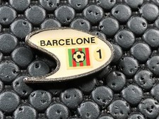 PINS PIN BADGE SPORT FOOT SOCCER BARCELONE  VS PRAGUE