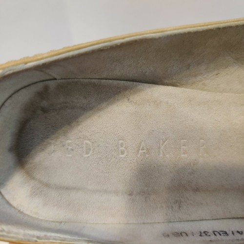 TED BAKER Loafer Buckle Stitched Leather Heels Women's 6 Round Toe Shoes Beige - Picture 9 of 12