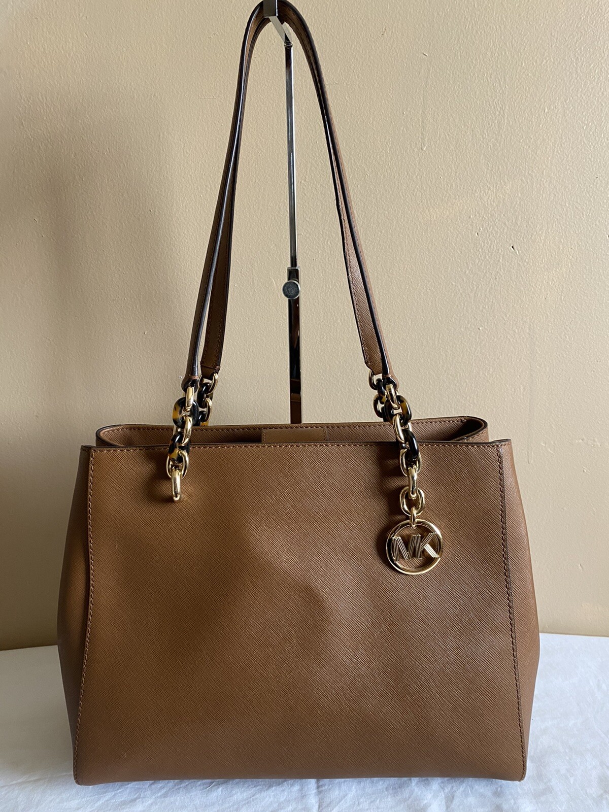 michael kors cognac handbag