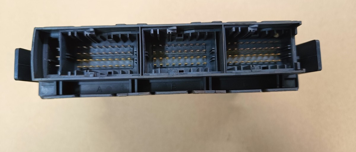 kako218 さま　　専用 Coo8 ECU Computer Scania R P S R410 2706943 2706945 2790629