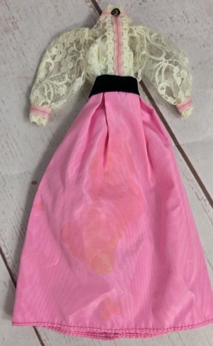 1982 Angel Face Barbie Dress, Comb, Brush, Makeup, Hair Combs Vintage READ - Picture 2 of 19