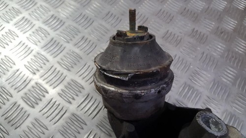 8d0199379a Motorhalterung und Getriebe (Motorhalterung)  Audi A4 DE354625-12