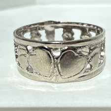 VINTAGE STERLING SILVER ORNATE CONNECTING HEARTS OPEN BAND SIZE 8.5 RING STAMPED