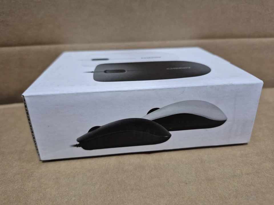 Cherry MC 2000 USB Wired Infra-red Mouse With Tilt Wheel - BLACK (JM-0600-2) - Image 3 of 4