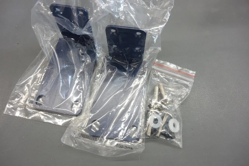 Soporte de montaje en rack Netgear Prosafe hardware para conmutador Ethernet 420-10043-01 Foto 2 de 2