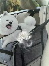 Pecute Center Console Dog Car Seat For Small Dogs With safe Strap. Black. New