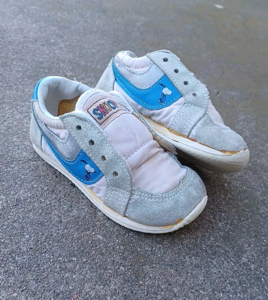 Size 5 Acceptable Condition As-is Distressed