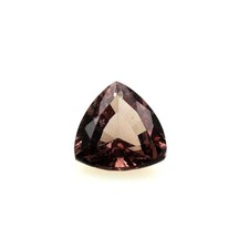 Pierres et Minéraux. 1.00cts GRENAT COULEUR CHANGEANTE. VVS Afrique.