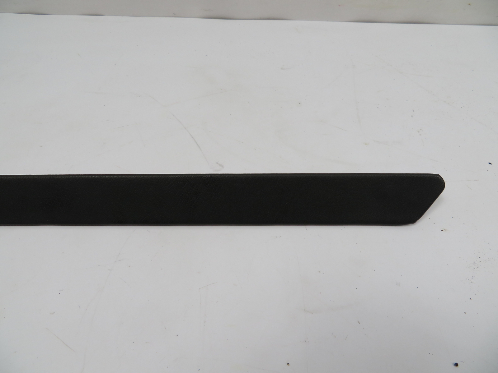 Ferrari 328 GTS #1108 308 Trim, A-Pillar Cover, Left, Black