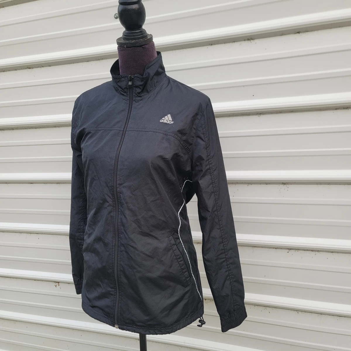 Own the Run Hooded Running Windbreaker