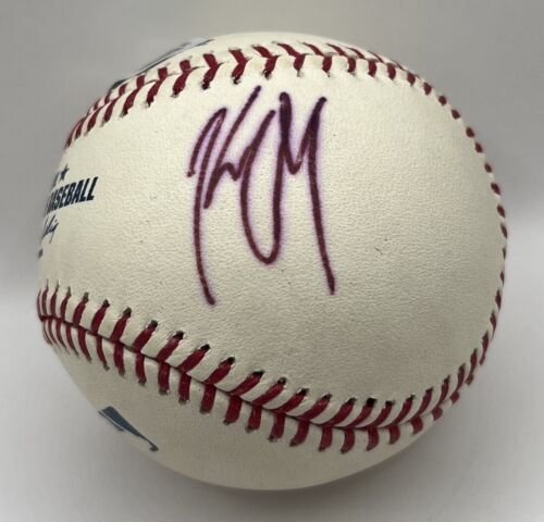 Kenny Chesney Signed Autographed OMLB Major League Baseball Beckett COA - Picture 2 of 8