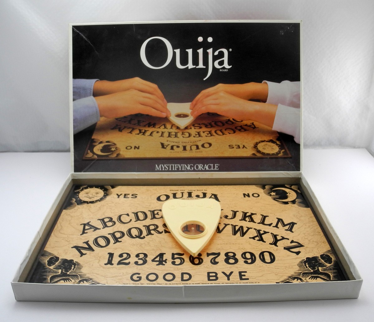 Ouija Board Game 1972 1992 Parker Brothers - Game Complete