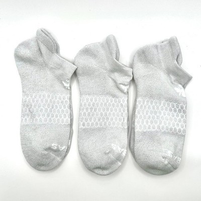Bombas Ankle Performance Socks Medium 3 pairs Light Gray Men NWOT