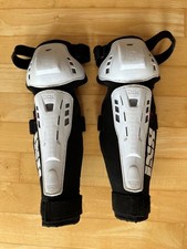 Top: iXS Hammer Knie- & Schienbeinschoner MTB...