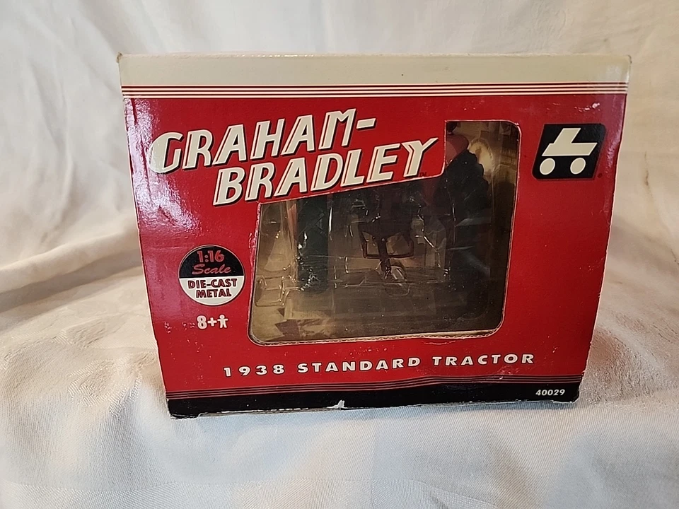 Graham Bradley 1/16 diecast tractor 1938 Standard by DIE-CAST PROMOTIONS NIB - Image 4 of 4