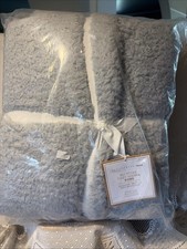 Pottery Barn Teen Recycled Cozy Sherpa Hooded Robe Soft Gray M/L Dorm College