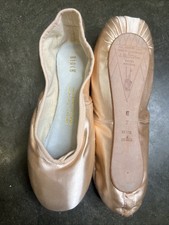 Bloch sonata 7E Pointe Shoes