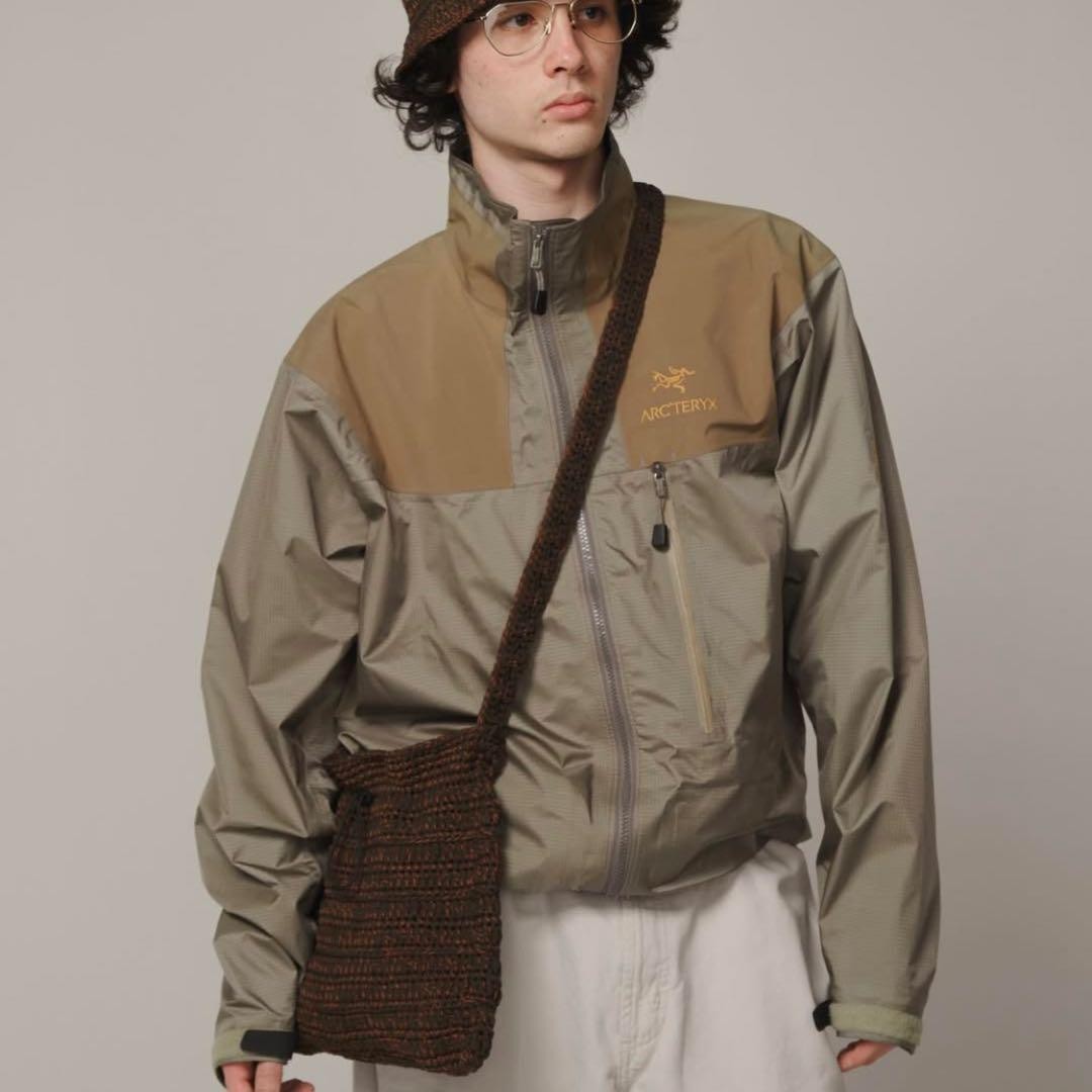 Arc'Teryx Uomo Capolavoro Fuori Produzione Logo Oro Ricamo Arcteryx Theta Lt Ja