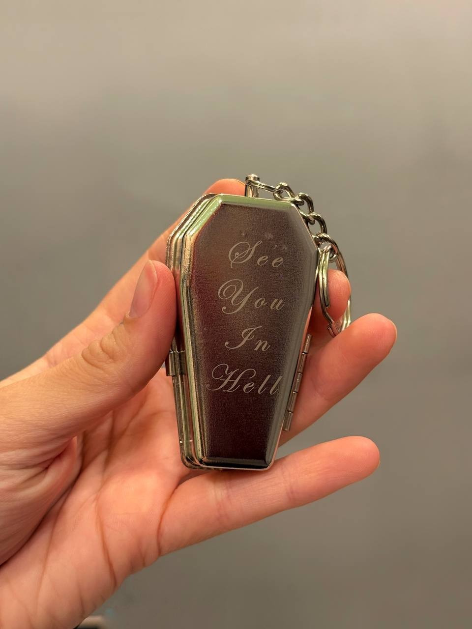 Supreme Coffin Keychain – Silver – FW17 Mini Box / EDC Pouch Zip image 2