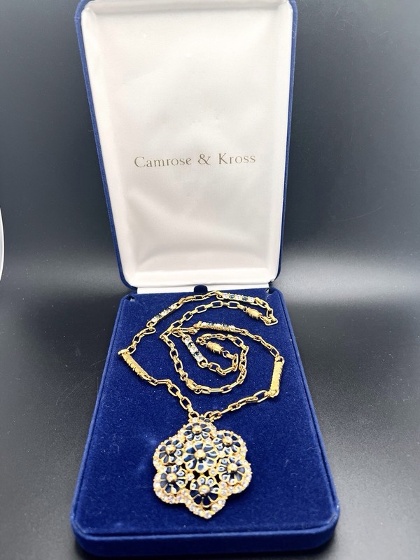 Camrose & Kross JBK JAQUELINE KENNEDY Gold Plated Necklace Brooch/Pendant Set