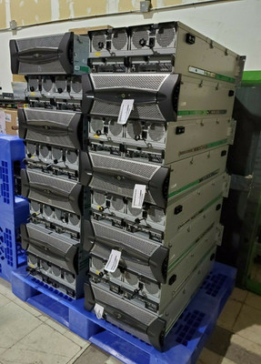 HDD Enclosure LFF 3.5 60x SATA/SAS HDD/SSD 2x Expanders Rails 2x PSU CMA TrueNAS