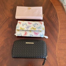 Bundle Of 3 Women’s Wallets Clutches Wristlet Pink Black Butterflies