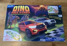KIDOOZIE DINO RACE 'N CHASE BATTERY OPERATED RACE SET - NEW IN BOX