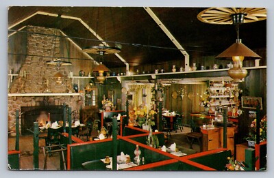 Postcard Massachusetts Fairhaven The Skipper Restaurant Chrome 1957 D031