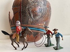 Britains Lead Toy Soldier 3 North American Cowboys and Indian, Horse, Lasso