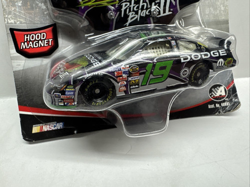 (B9) 1/64 2005 Jeremy Mayfield #19 Mountain Dew Pitch Black II - Picture 2 of 3