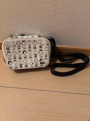 LACOSTE x PEANUTS Snoopy Schultertasche süß Cartoon Zusammenarbeit Geschenk