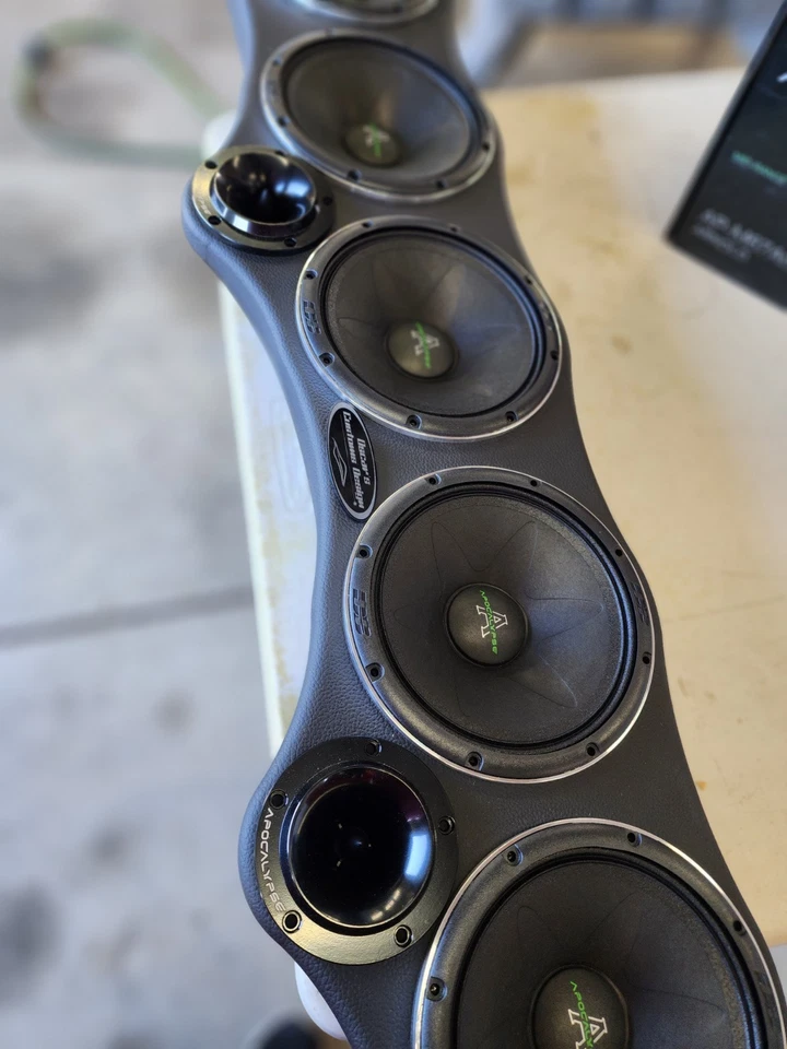 Barra de Sonido Universal 45" Pod para 6 x 6.5" Gama Media y 2 Tweeters Madera y Tela Foto 4 de 4