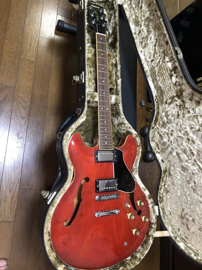 YAMAHA SA700 Super Axe Semi-Acoustic / Electric Guitar w/ HC