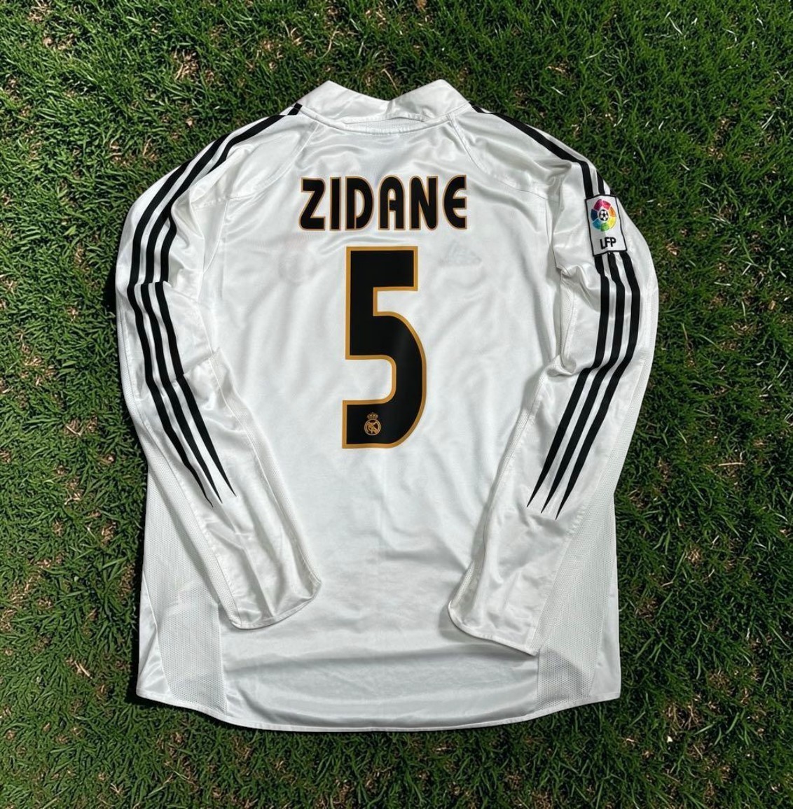 Zidane - Real Madrid 2004 2005 Official Long Sleeve Jersey Shirt
