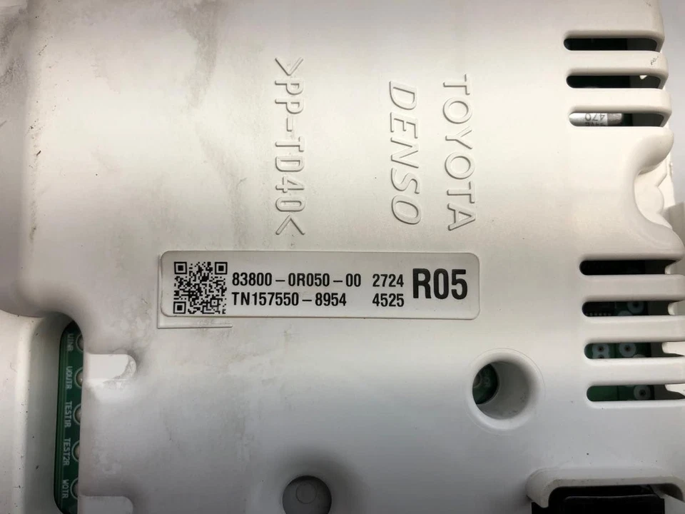 Cuadro de instrumentos velocímetro Toyota Rav4 2013-2015 2,5 L 336 k millas 838000R050 Foto 4 de 4