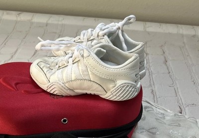 Nfinity Evolution Youth 12 White Cheer Shoes EUC W/ Carry Case