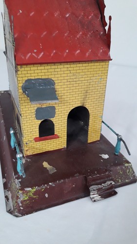 Blech Bahnhof Modellbahn Spielzeugeisenbahn, sehr alt - Bild 11 von 13