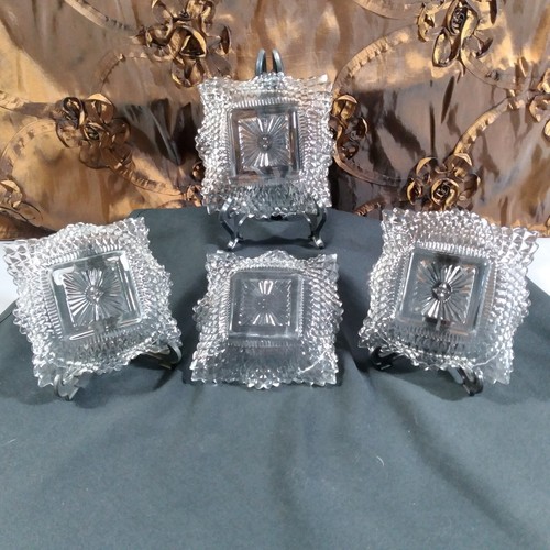 Indiana Carnival Clear Glass Diamond Cut Ruffled Trinket Dish Set Of 4 - Picture 2 of 8