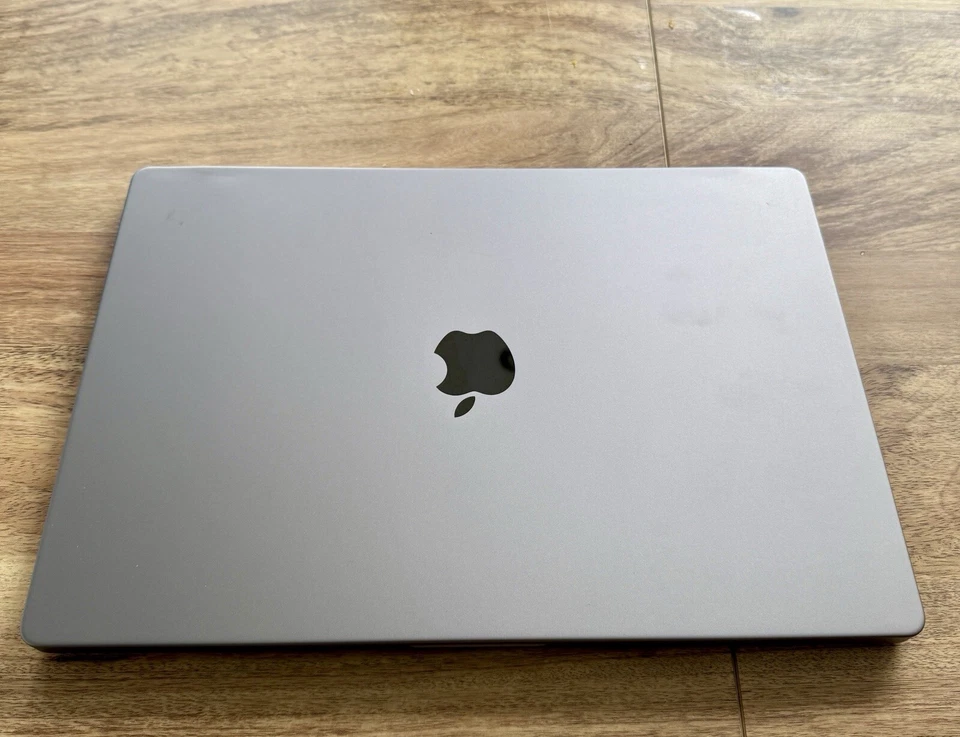 Apple MacBook Pro 16" M2 Max · 96GB · 1TB, photo 3 of 5