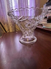 Early American Prescut 8 5/8 inch Punch Bowl Base