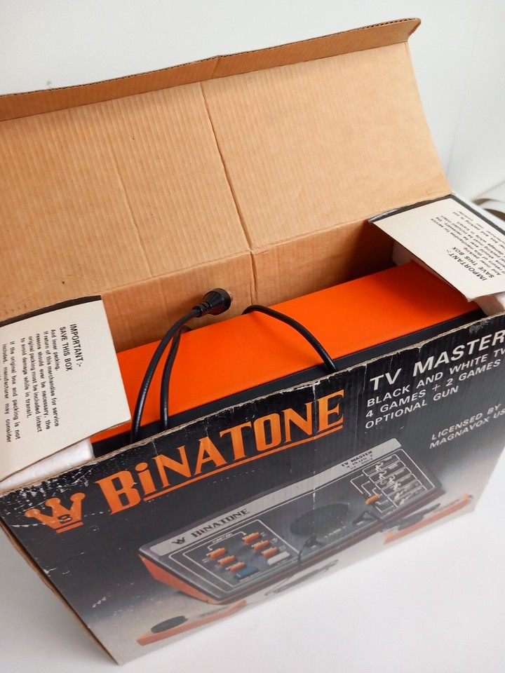 Vintage Boxed Binatone TV Master 4+2 Model 01/4869 TV Game Console
