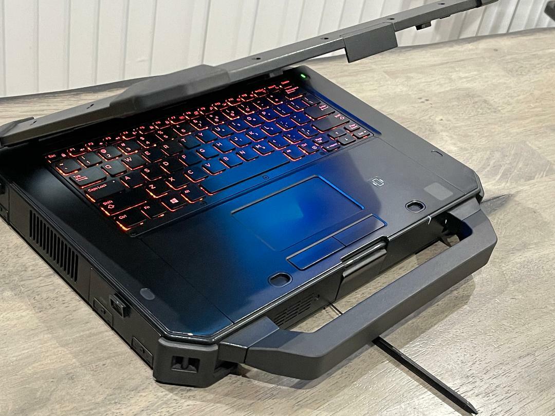 堅牢　レアPC　DELL LATITUDE5424 Amazon.com: Dell Latitude 5424 Rugged Laptop, Intel Core i5