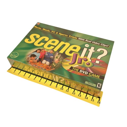 Mattel 2004 - SCENE IT? Jr. The DVD Game, A Trivia Game For Kids - NEW SEALED - Picture 10 of 11
