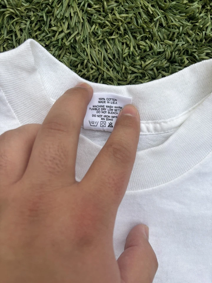 Camiseta De Colección Quicksilver Niños Niños Grande Años 90 Patinador Surf Hecha en EE. UU. Foto 4 de 4