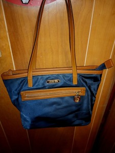 kors kelsey
