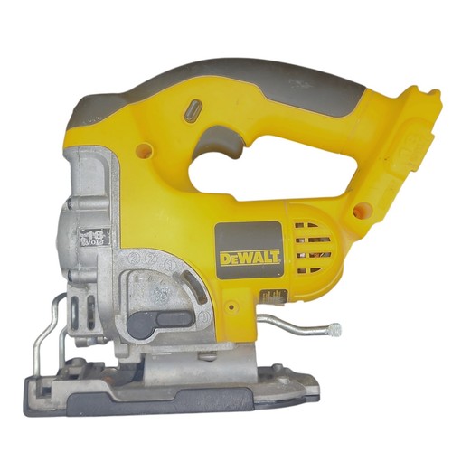 DEWALT DC330 18 V XRP Akku-Stichsäge nur Werkzeug variable Geschwindigkeit schlüsselloses Blatt